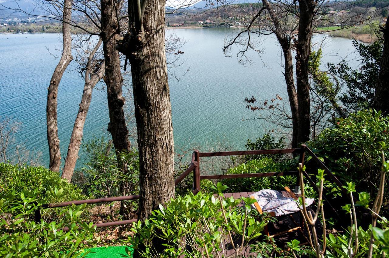 Casa Vacanze Tana Della Volpe Ispra Exteriör bild